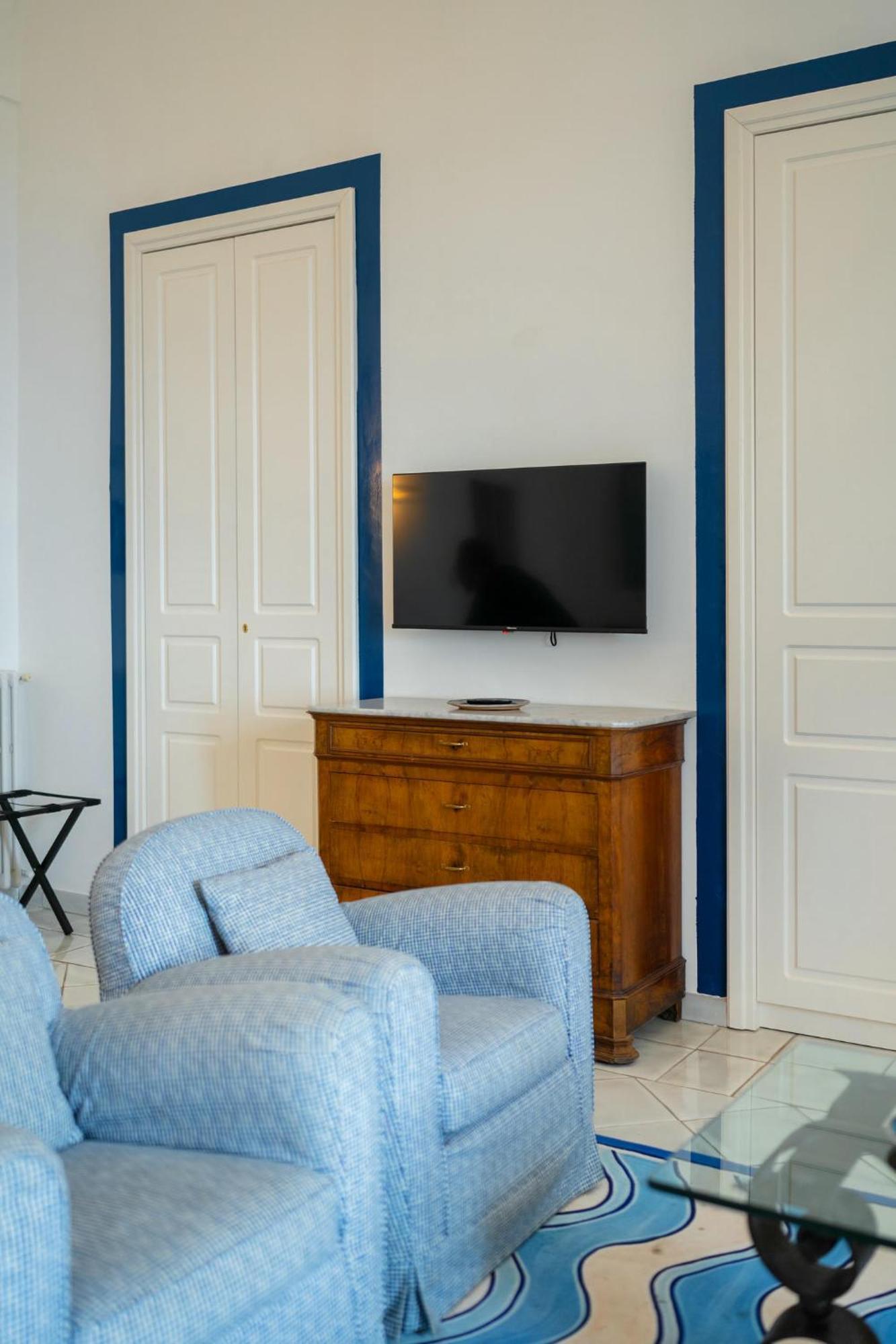 Suite Palazzo Capri - Seaview ภายนอก รูปภาพ